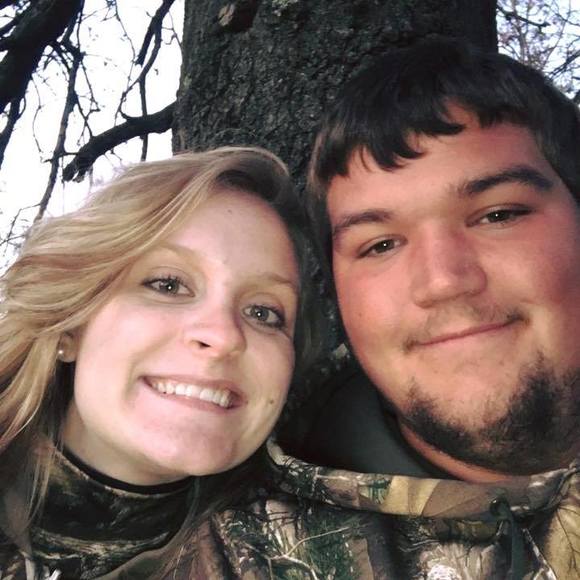 Meet your Posher, Hilary - Picture 1 of 1